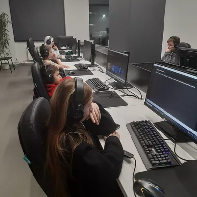 Занятие на тему «Безопасность в сети интернет» в рамках курса «Основы IT-программ» проведено для школьников!