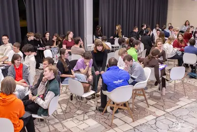 Интеллектуальная игра на тему «Люблю тебя, Петра творенье!»