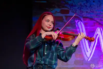 15 октября в нашем центре состоялся взрывной, яркий, живой, незабываемый квартирник «Все свои»!