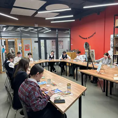 Мастер-класс «Искусство коллажа», организованный в рамках Декады инвалидов