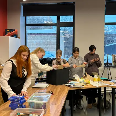 Создали атмосферную картину душистых растений