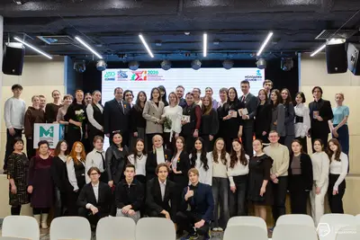 Итоги 2025 года и планы на 2026 год: в молодежном центре «Нур» прошло отчетное совещание