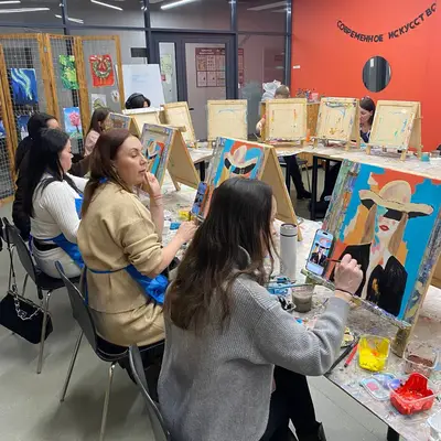 Рисовали образ девушки-ковбоя